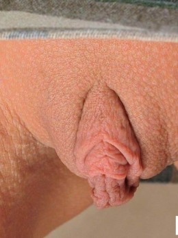 Подборка фото с голыми влажными письками - фото больших клиторов Большой клитор - Подборка фото с голыми влажными письками - фото больших клиторов