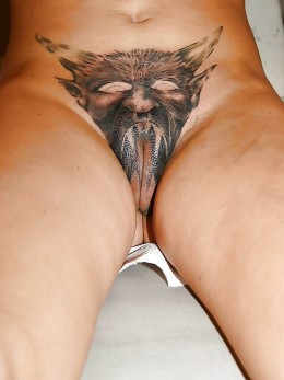 Тату на пизде Пизда - Тату на пизде