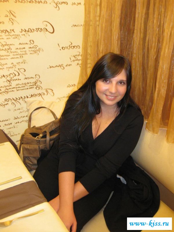 Мягкая обнаженная любительница 