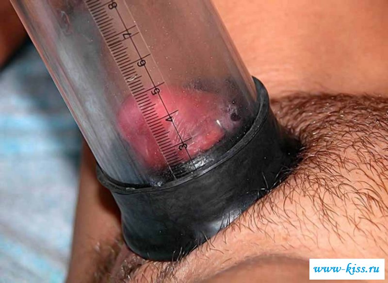 Набрякшие, обнаженные и красные щелки 