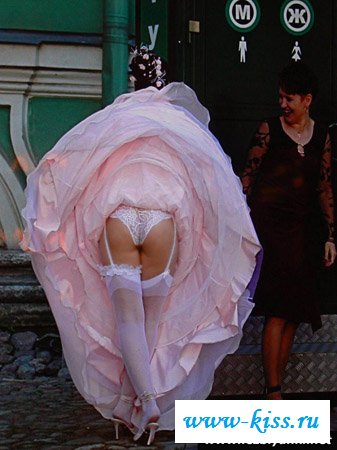 Соблазнение от русских голых невест в платьях - фото