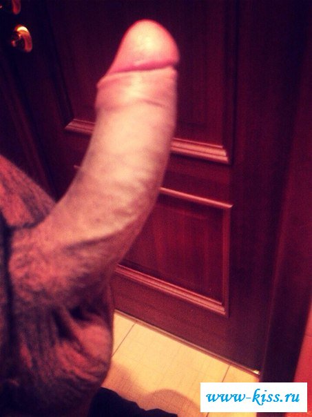 Кавалеры в эротике показывают большие письки