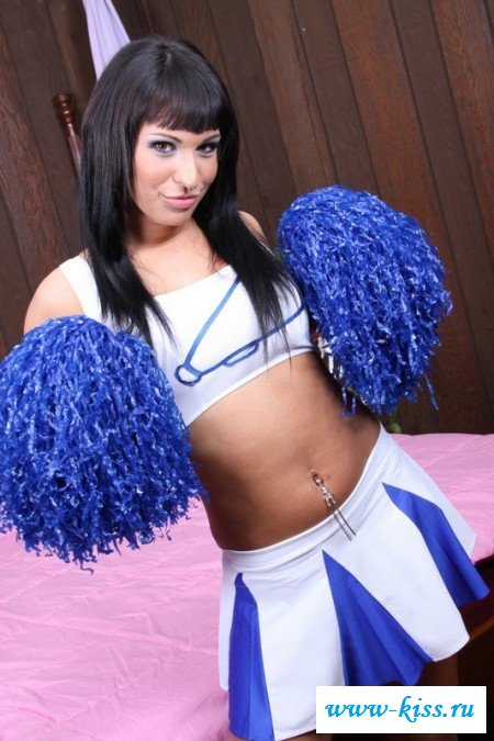 Эротика от молодой и развратной телки