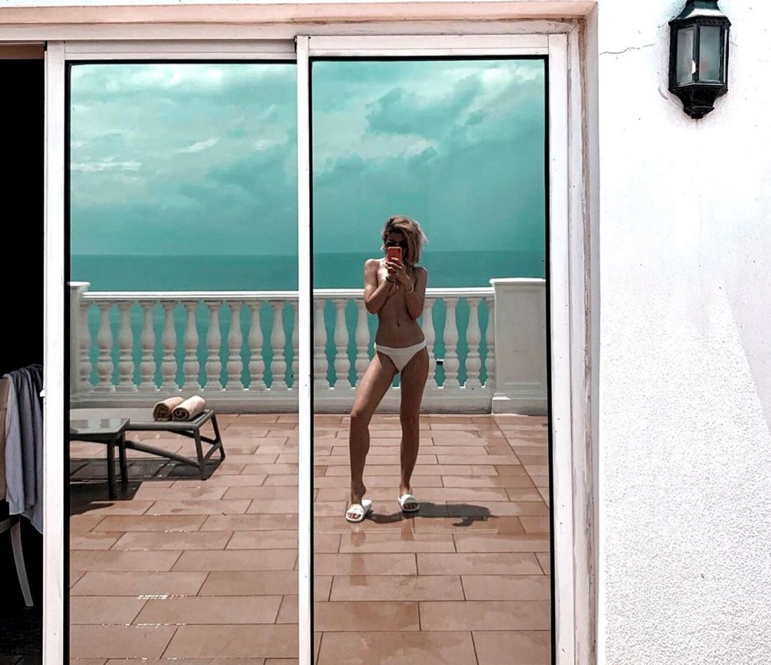 Юлианна Караулова голая