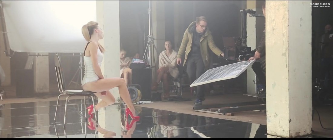 Голая Юлиана Караулава