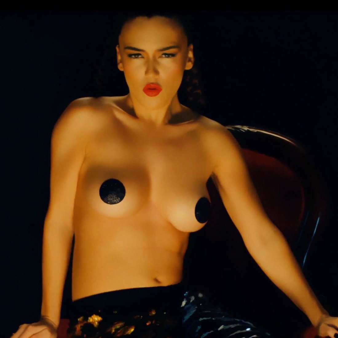 Маруф эротические фото