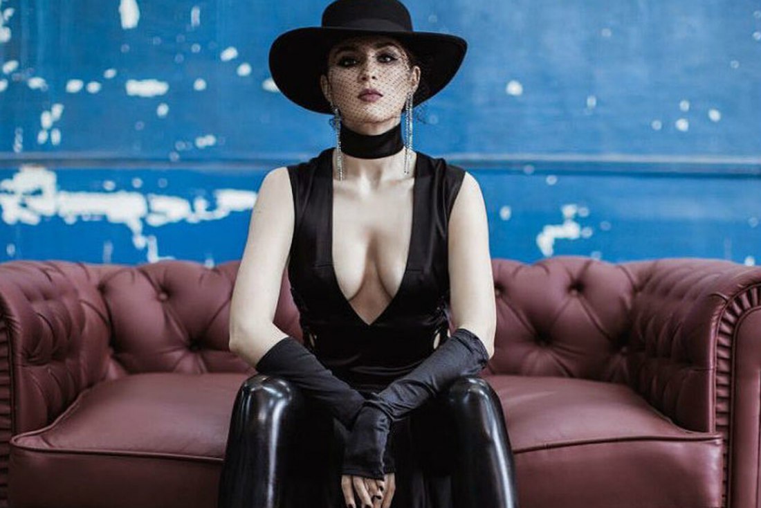 Порнография с певицей Alizee