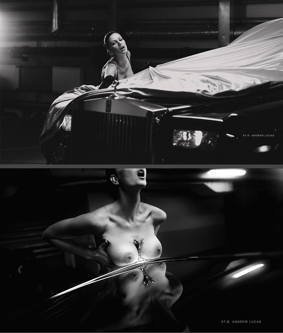 Голая зрелая брюнетка с короткой стрижкой