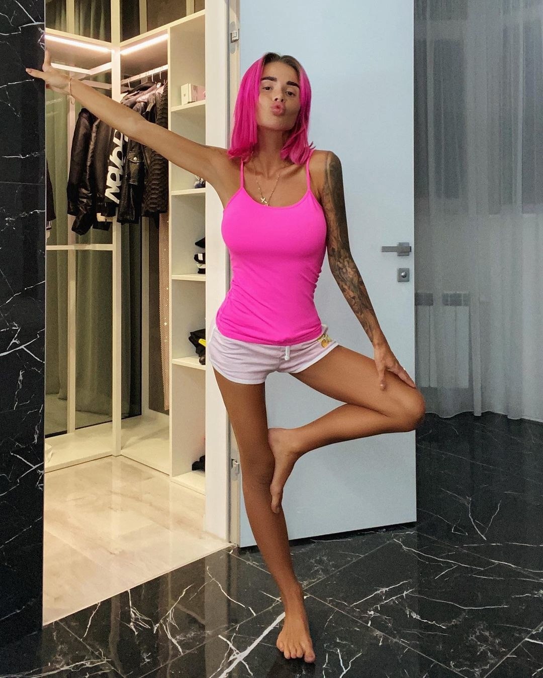 METART Mila b - presenting Mila by Goncharov 2007-07-31