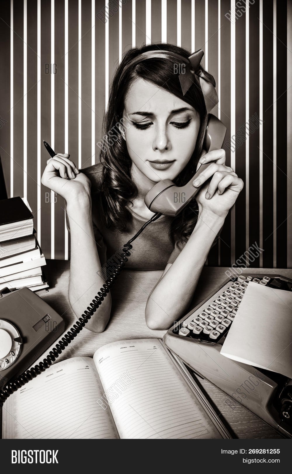 Ласло Гулис художник