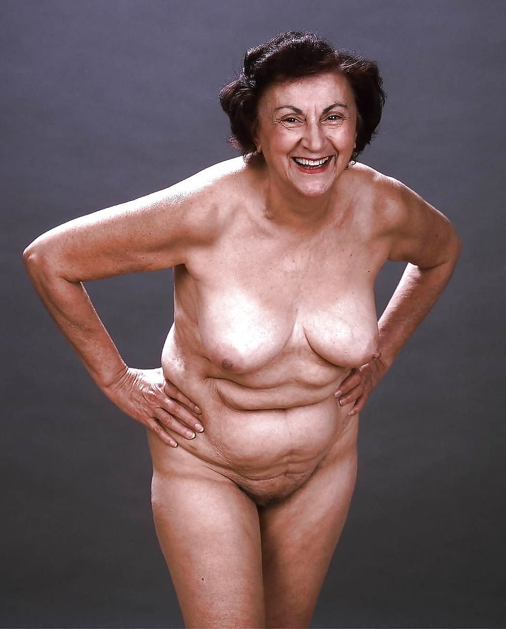 голые пожилые актрисы фото