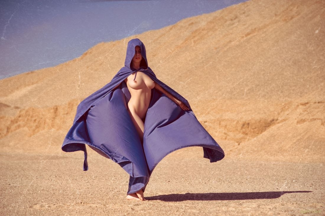 Мираж из Алладина хентай