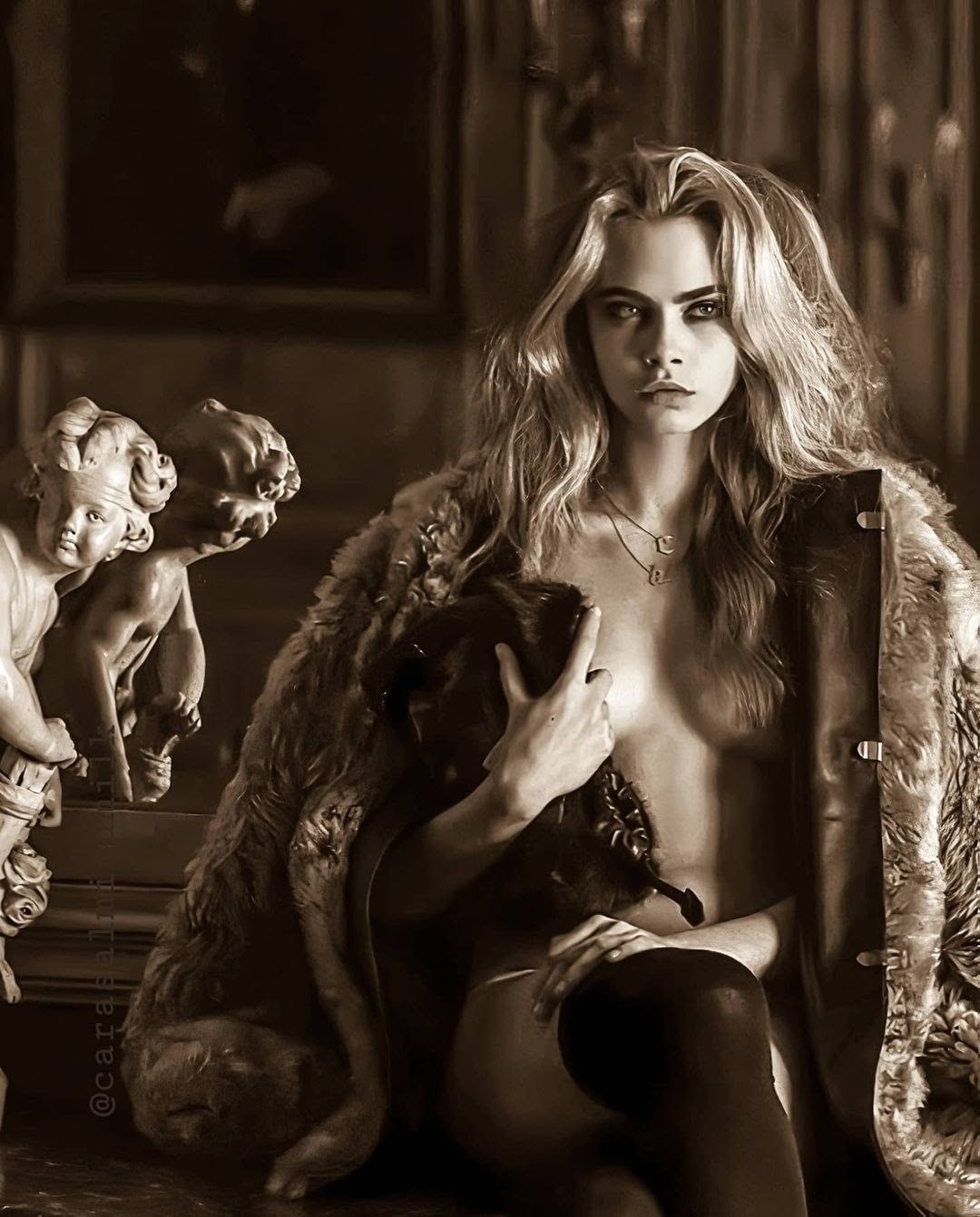 Кара Делевинь голая лесби