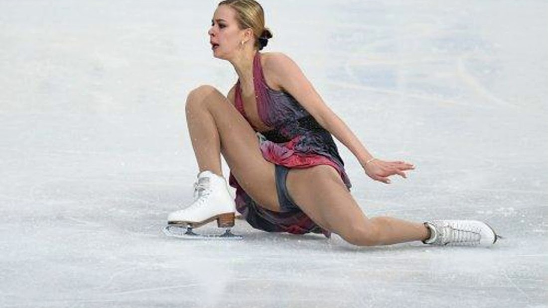 Мирослава Карпович в мокром платье