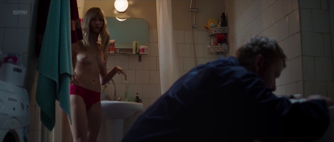 Светлана Ходченкова голая в фильме благословите женщину