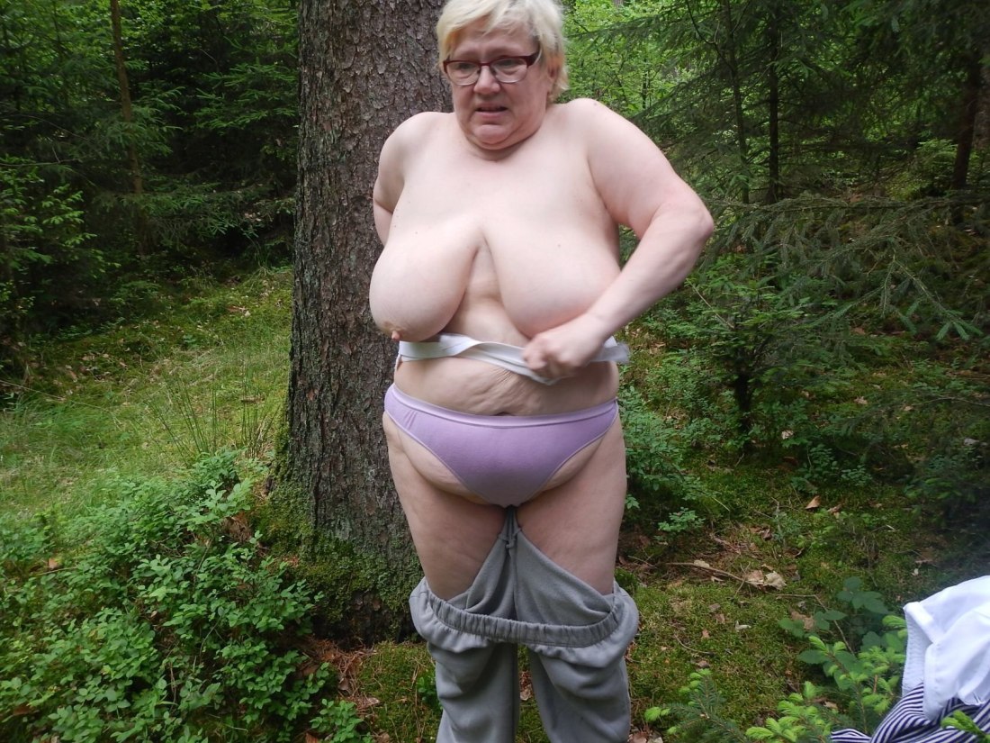 Голые пожилые толстушки