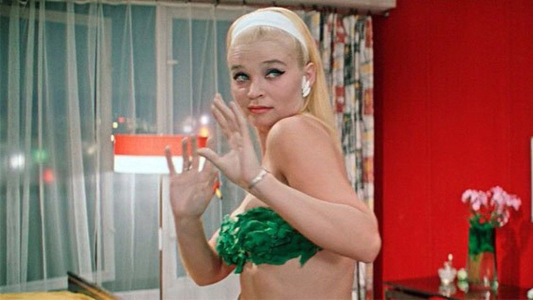 Светлана Светличная стриптиз