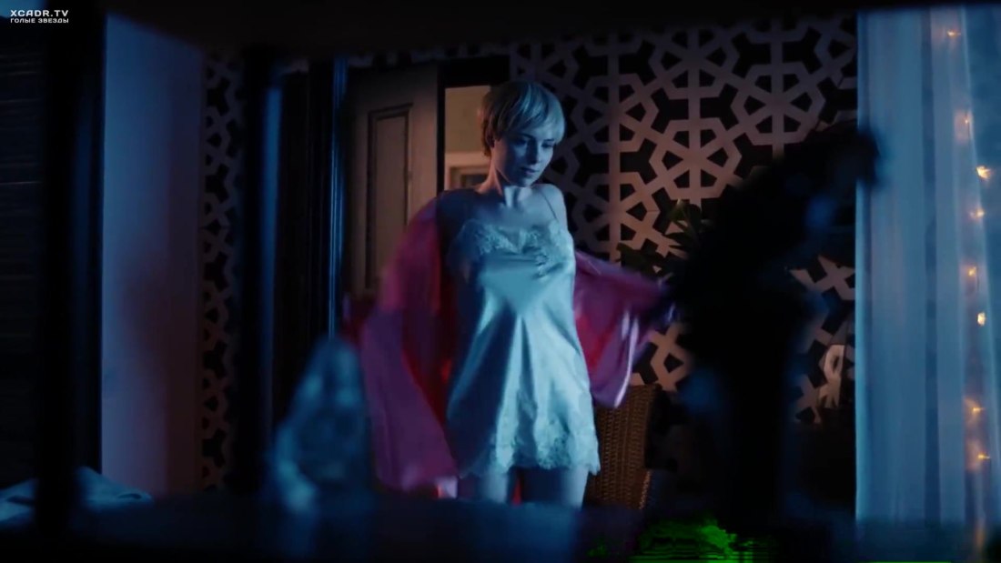 Яна Гурьянова постельные сцены