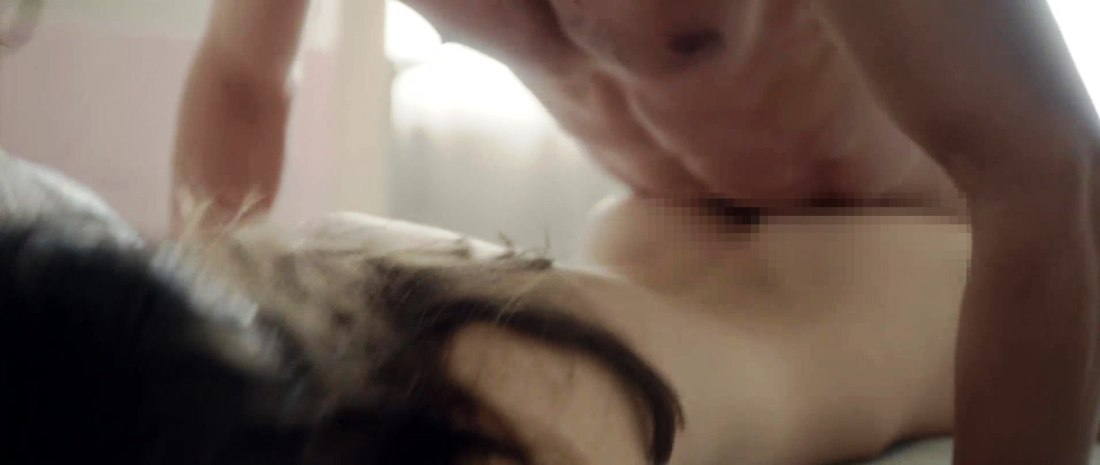 Стейси Мартин нимфоманка