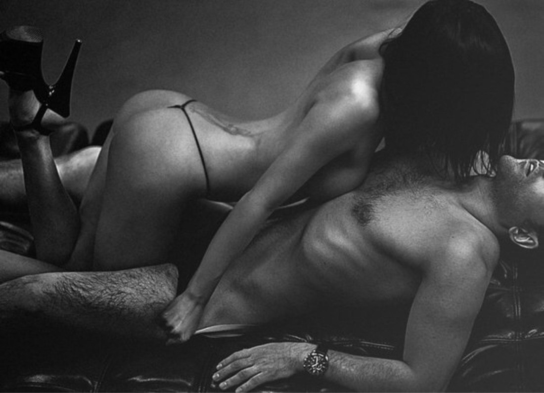 Ч Б эротическое фото парень и девушка