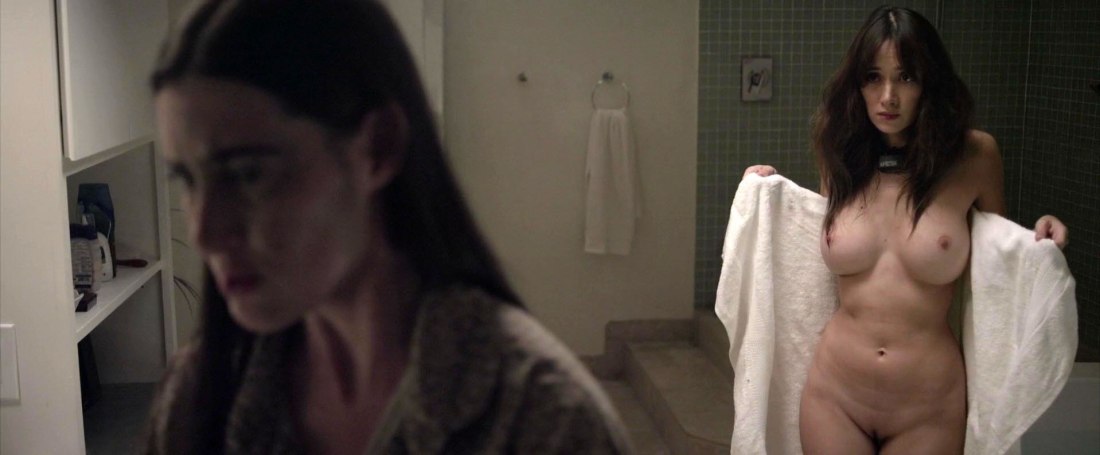 Сара Малакул Лэйн постельные сцены