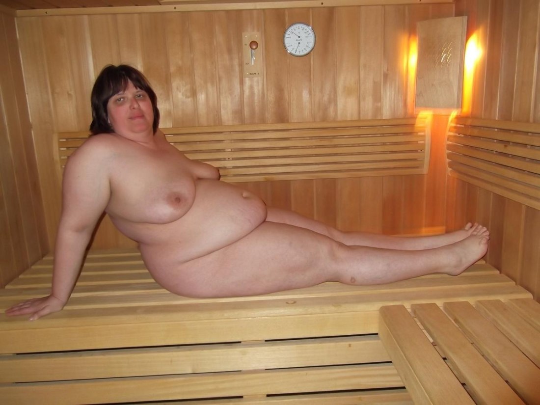 Полненькие женщины в бане