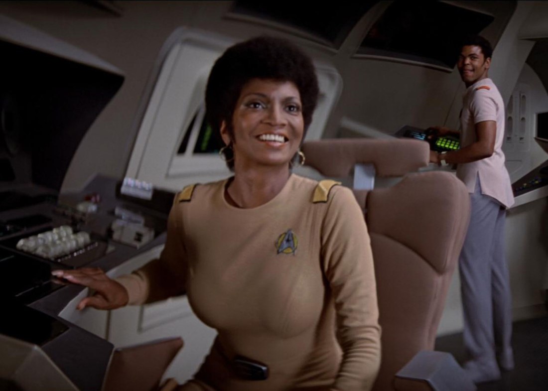 Star Trek в Николс горячие