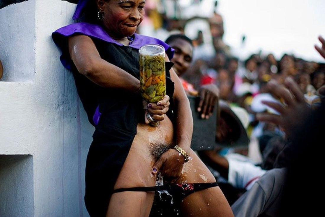 Девушки Гаити бедность, секс, ню