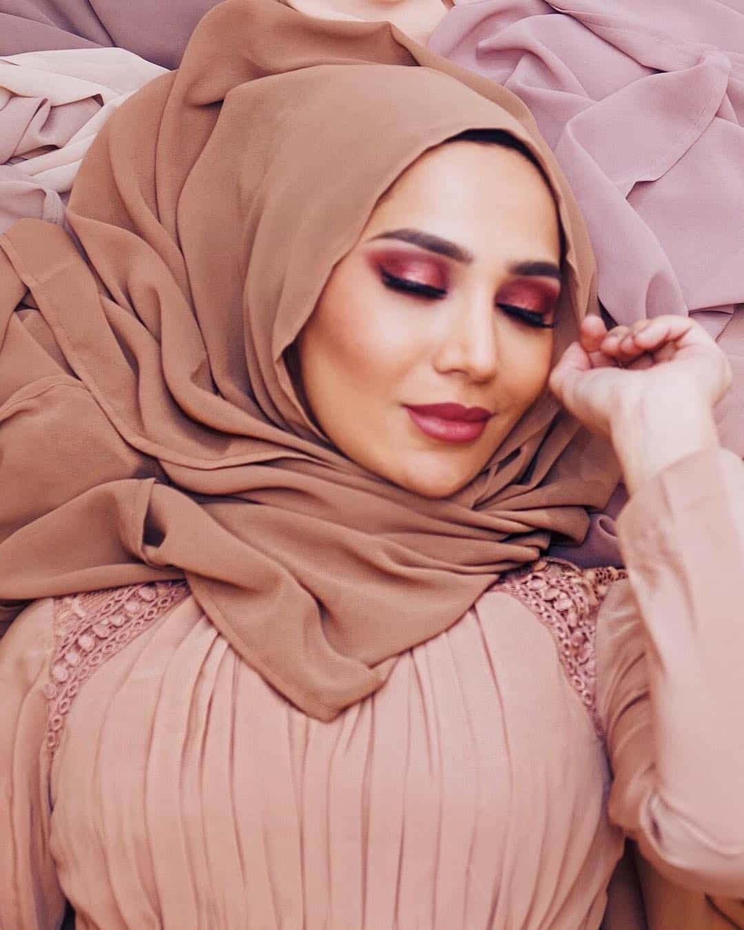 Девушка в парандже секси