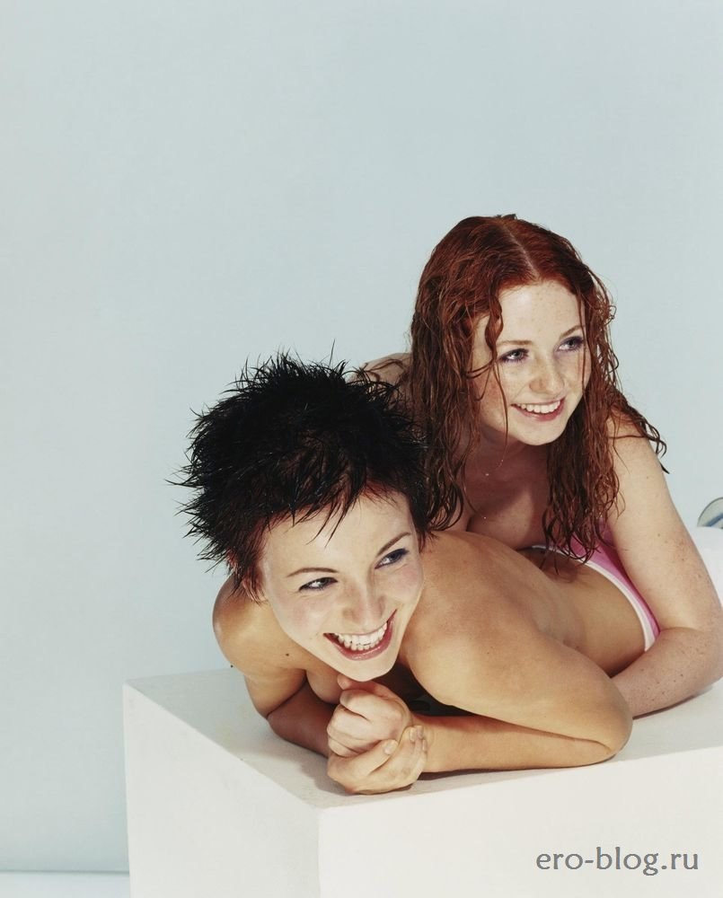 Группа тату фотосессия голые