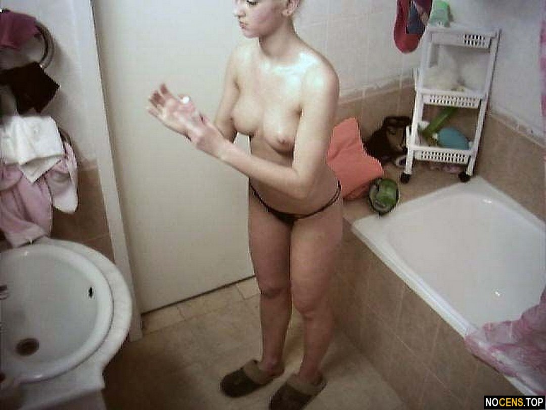 Голая бузова в ванной