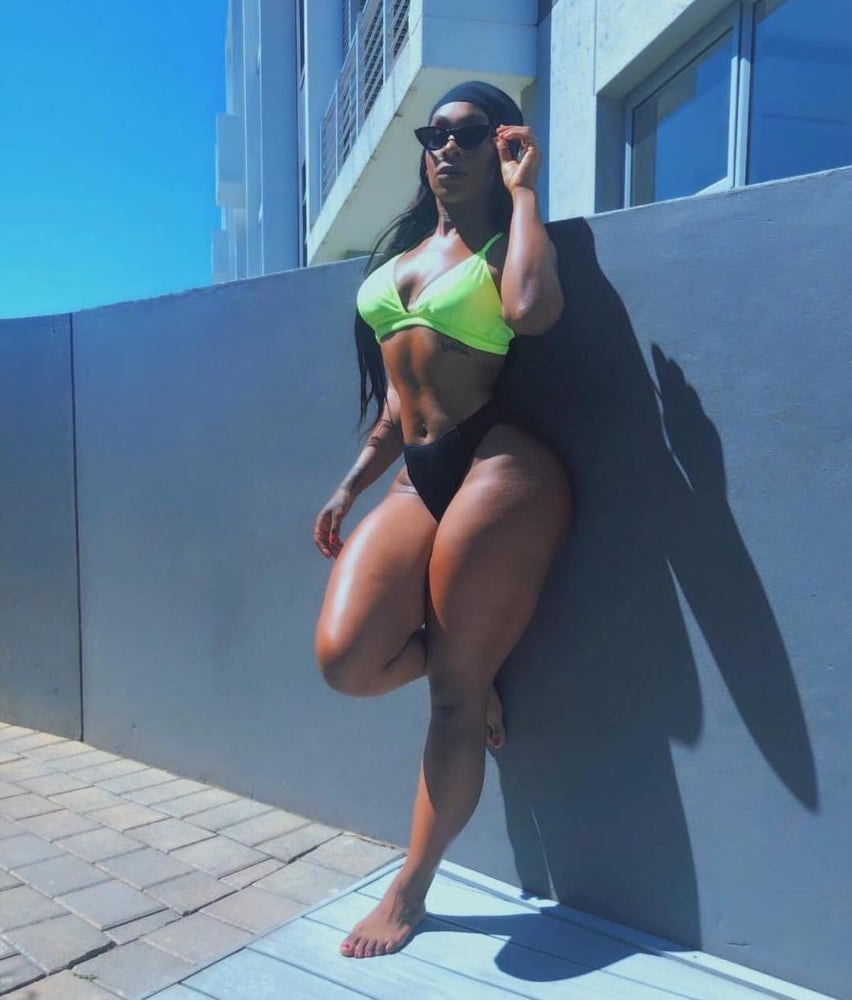 Стефания Феррарио 2018 18