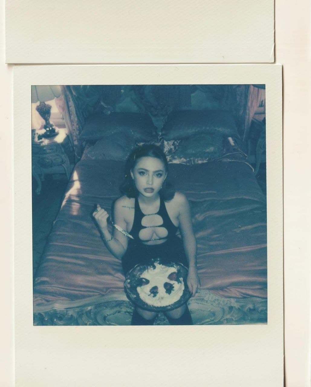 Голая Рената вивавулина