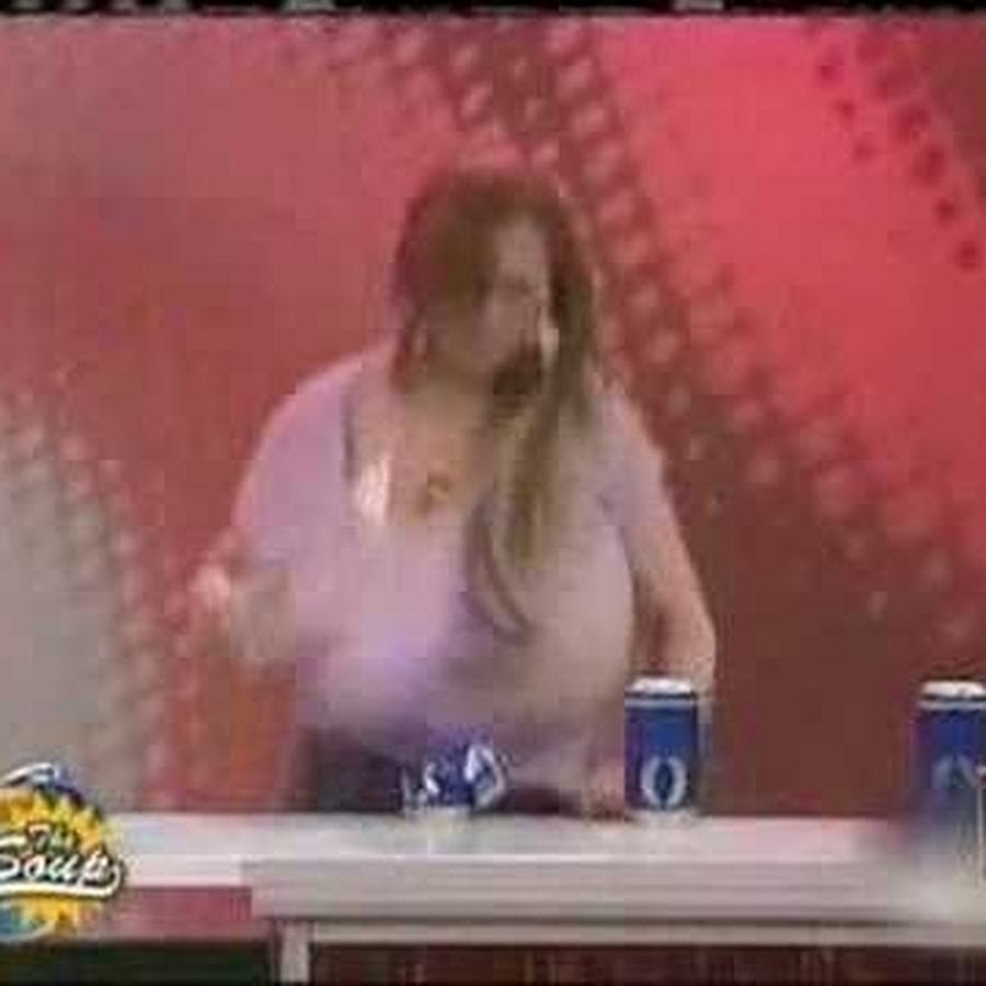 Красивые аниме девушки в лифчиках