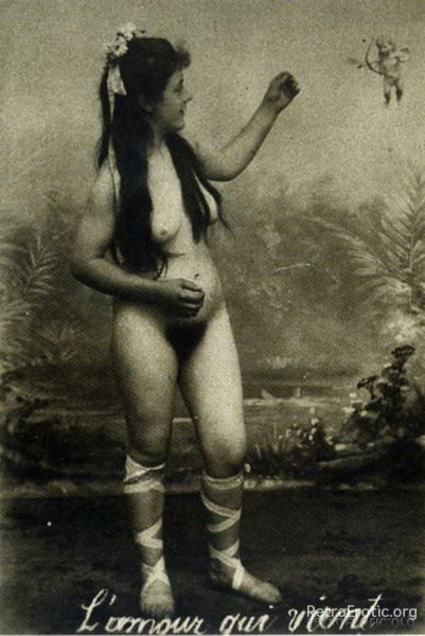 Красивые голые дамы ретро