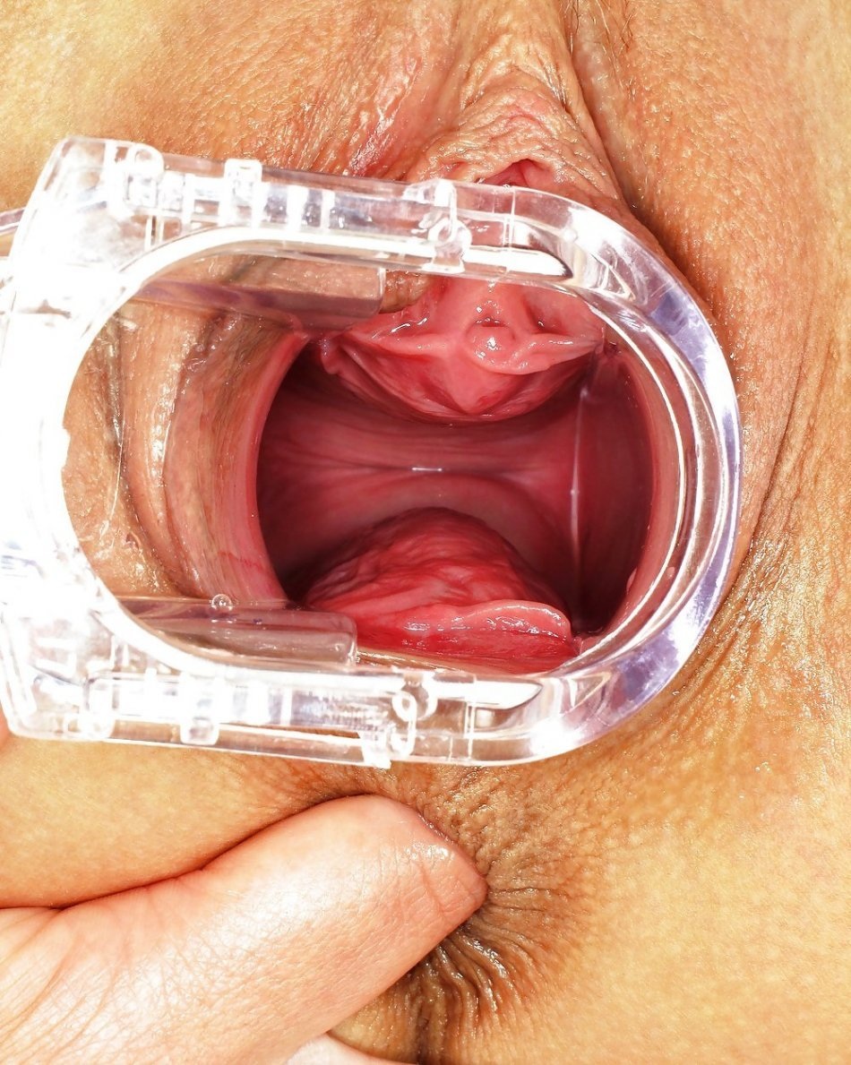 Внутри влагалища крупным планом