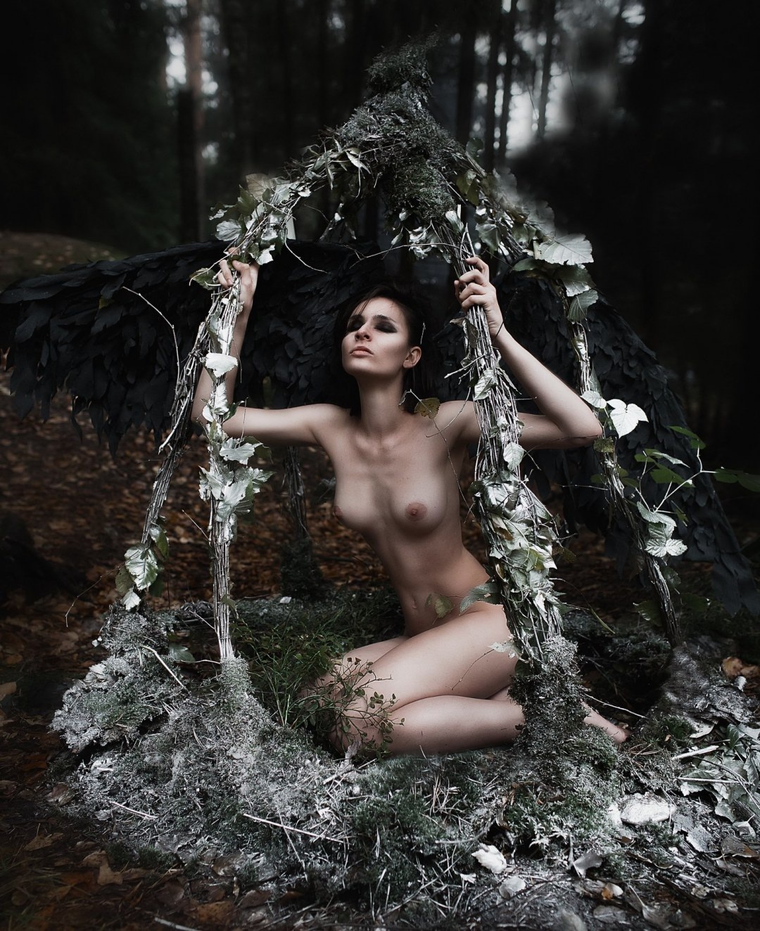 Стальная бабочка Мельникова nude