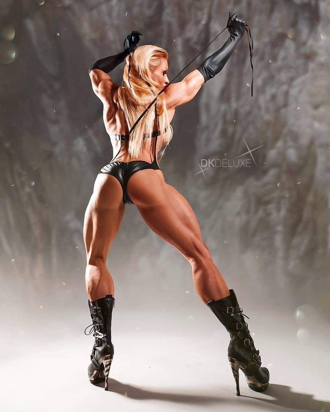 Марина Путцигер nake