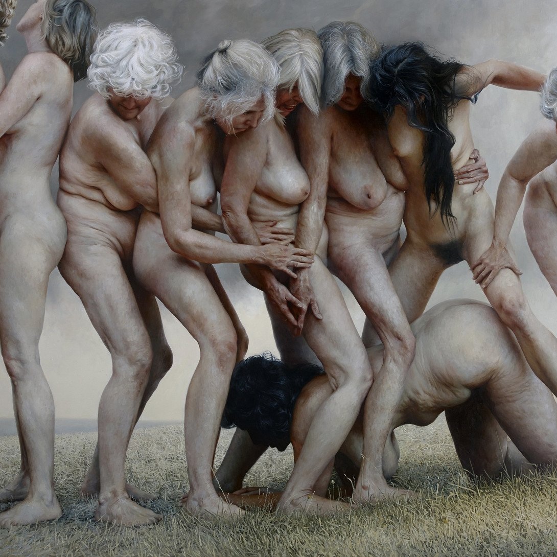 Голые красавицы на велосипедах