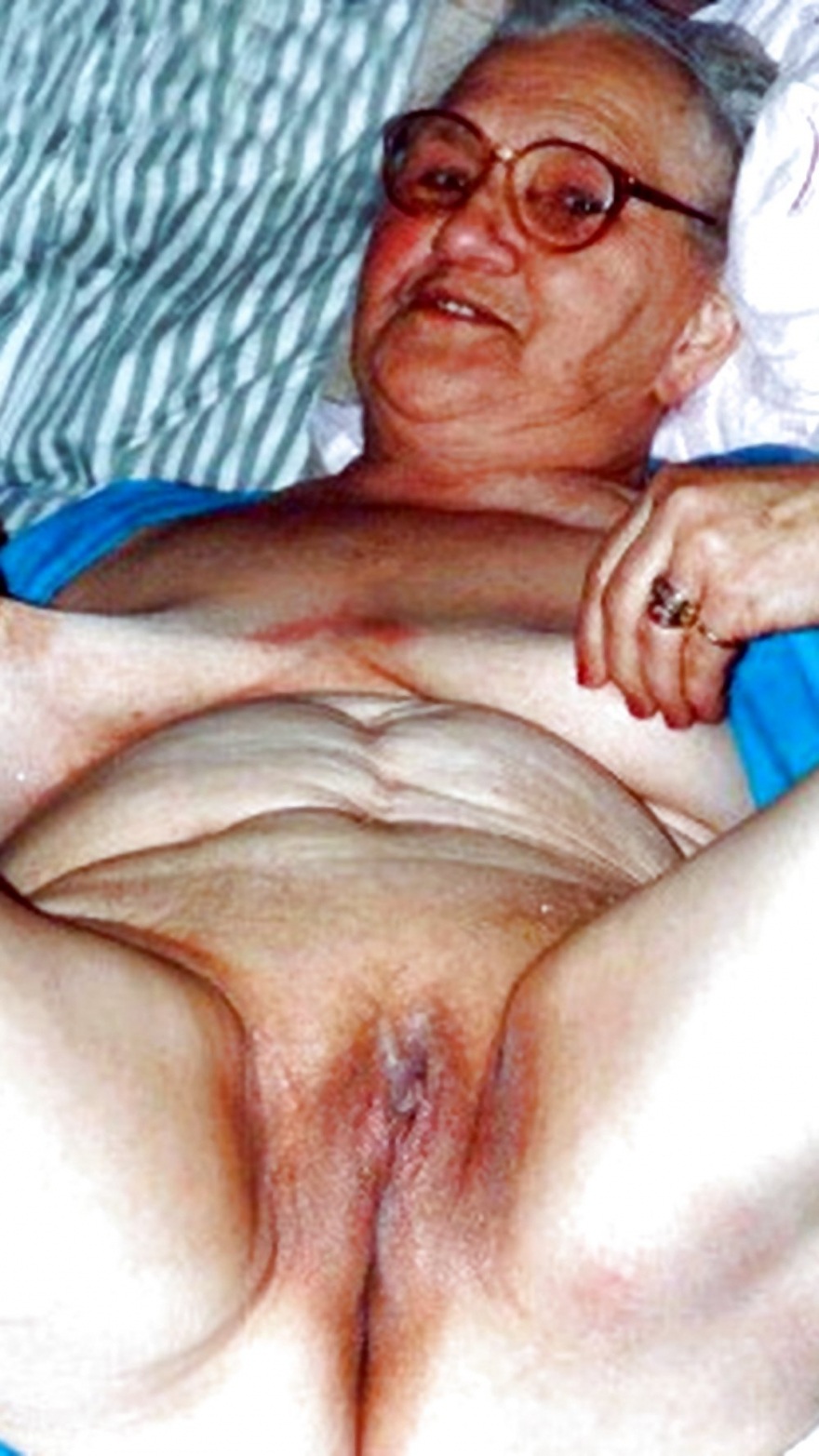 Эротические старые бабки