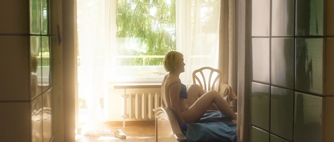 Исакова Виктория актриса голая