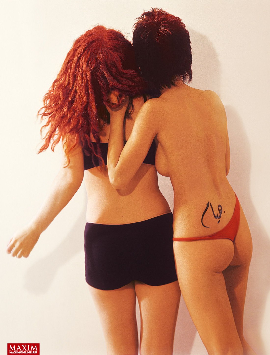 Юлия Волкова и Лена Катина голые