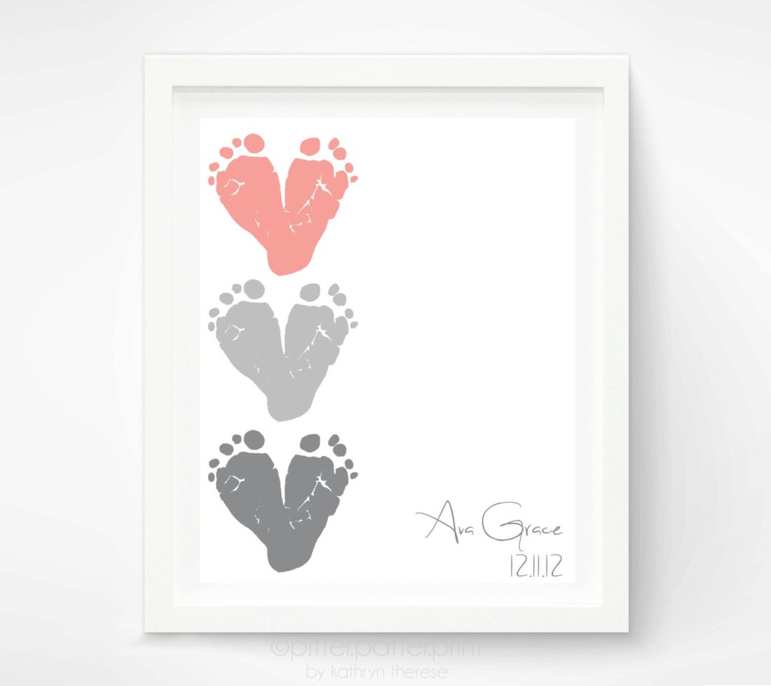 Картины с отпечатками ребенка