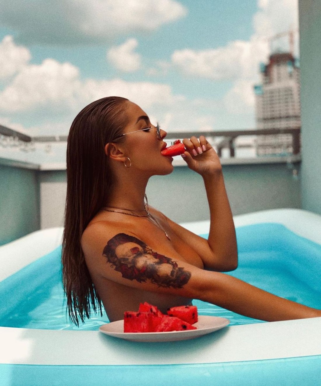 Face down ass up фотоколлекции