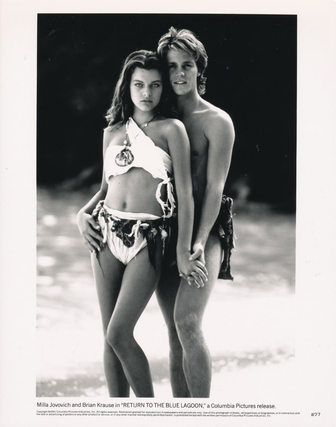 Возвращение в голубую лагуну Милла Йовович голая