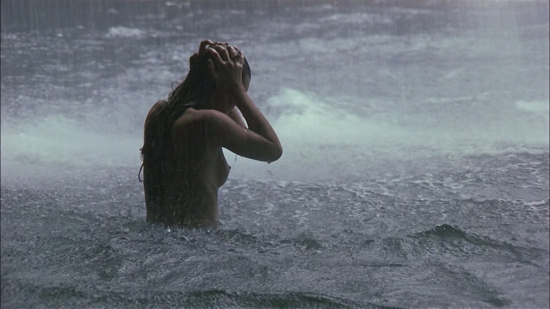 Мила Йовович Возвращение в голубую лагуну 1991