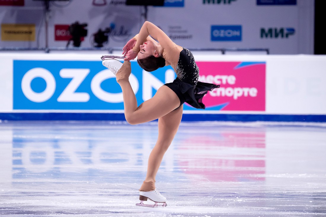 Голая Лиза Могильникова