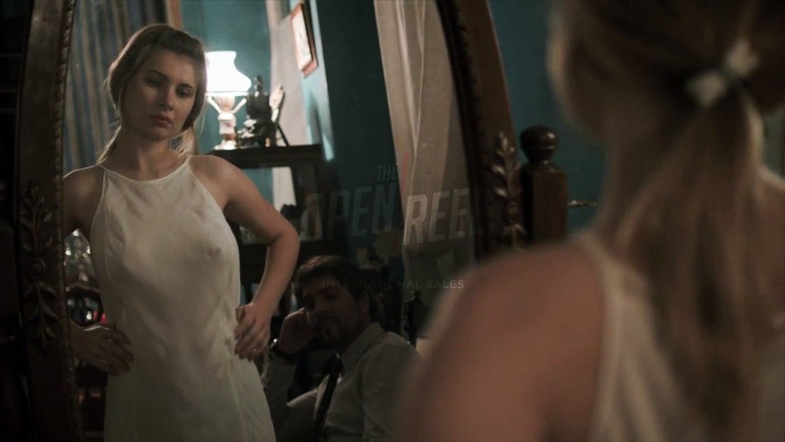 Анна Цуканова бюст