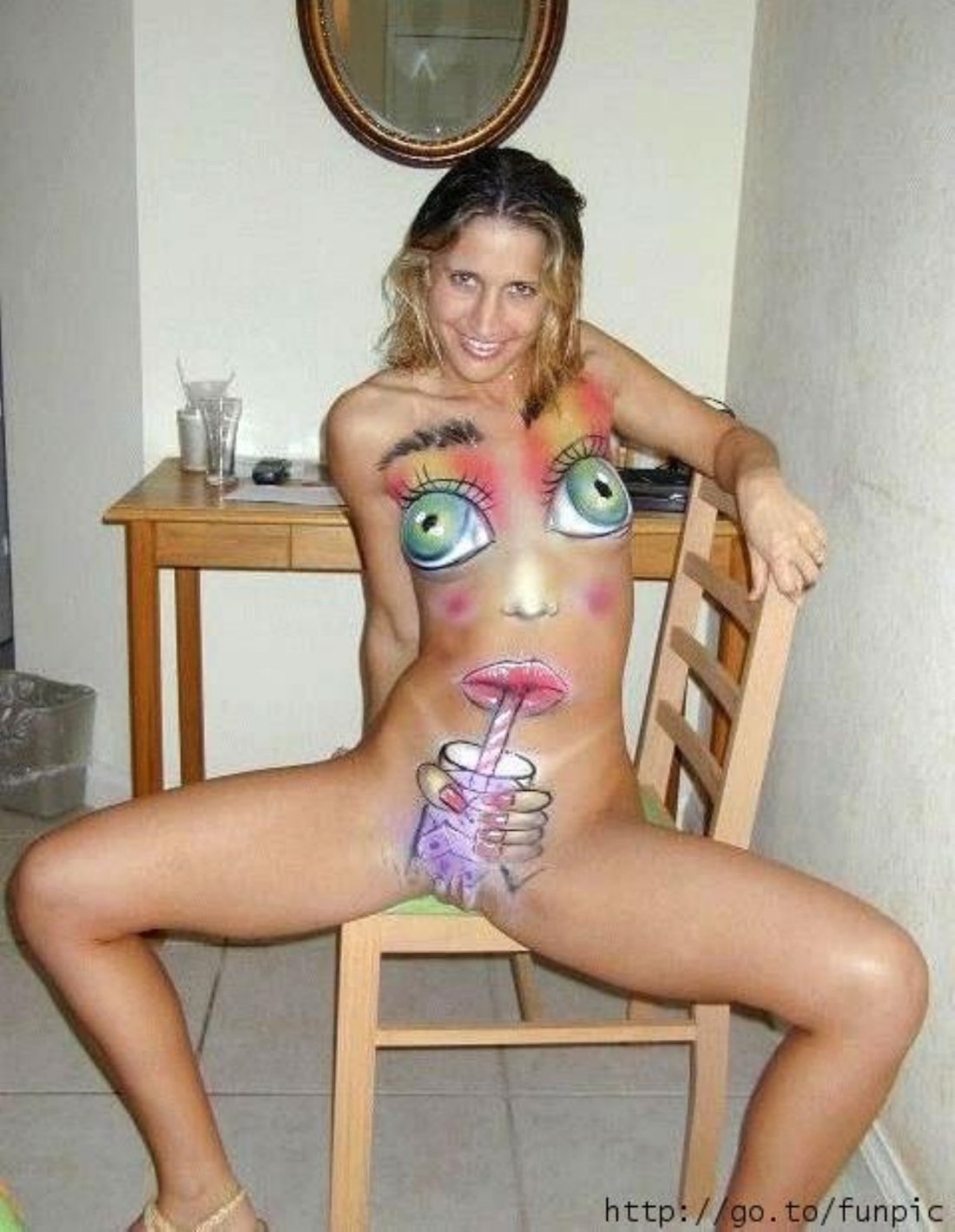 Бодиарт на улице