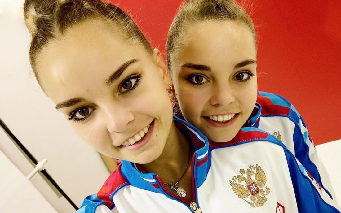 Ольга и Татьяна Арнтгольц nude